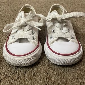 White converse toddler